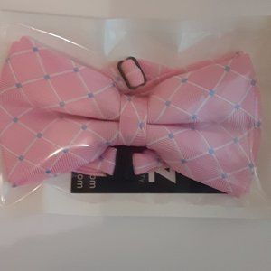 Retreez pre-tied bowtie